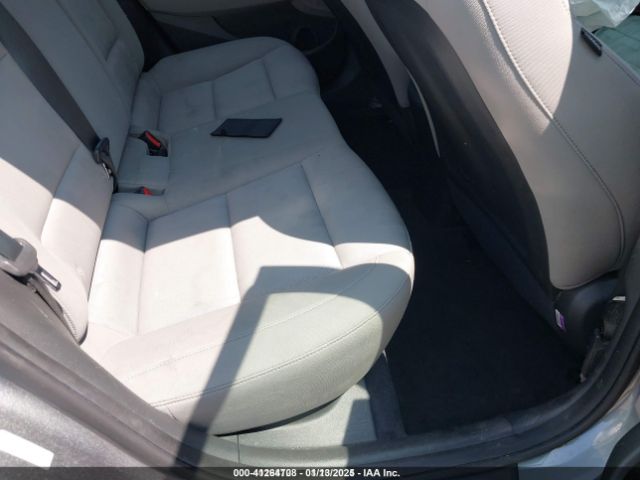 KMHD74LF5JU578847 Hyundai ELANTRA SE