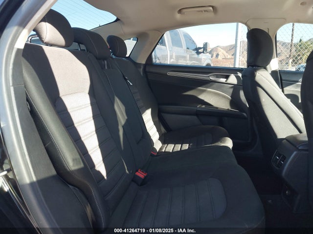 Ford Fusion Hybrid Se 2019 3FA6P0LUXKR261567 Image 8