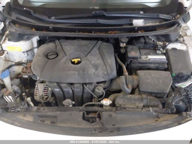 KMHD35LH2EU188717 Hyundai Elantra Gt Base W/blue