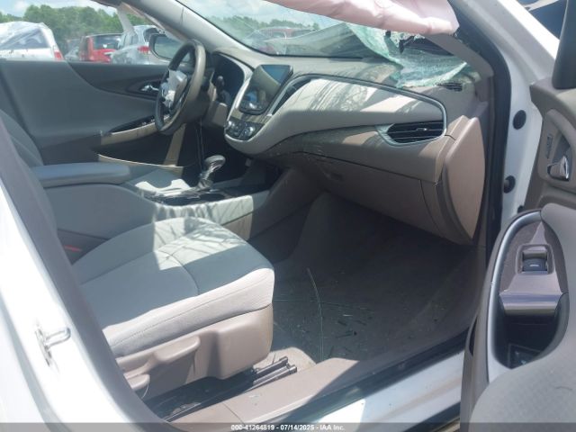2022 CHEVROLET MALIBU 1G1ZB5ST0NF215624 Photo 4