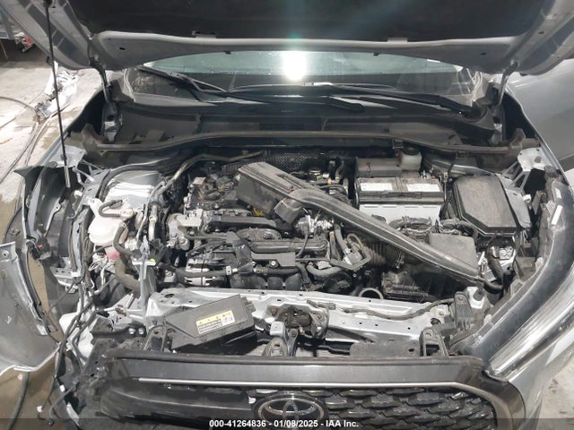 Toyota Corolla Cross Xle 2024 7MUEAAAG0RV077214 Image 10