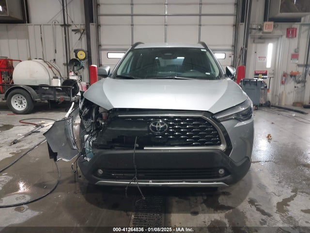 Toyota Corolla Cross Xle 2024 7MUEAAAG0RV077214 Image 13
