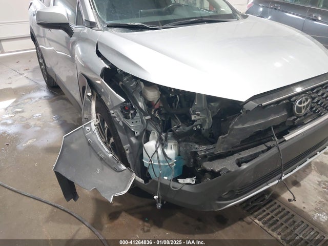Toyota Corolla Cross Xle 2024 7MUEAAAG0RV077214 Image 6