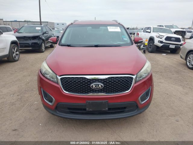 5XYPG4A53HG189177 KIA Sorento 3.3l Lx