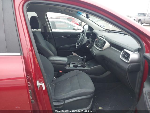 5XYPG4A53HG189177 KIA Sorento 3.3l Lx