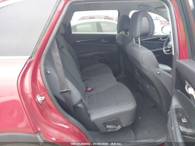 5XYPG4A53HG189177 KIA Sorento 3.3l Lx
