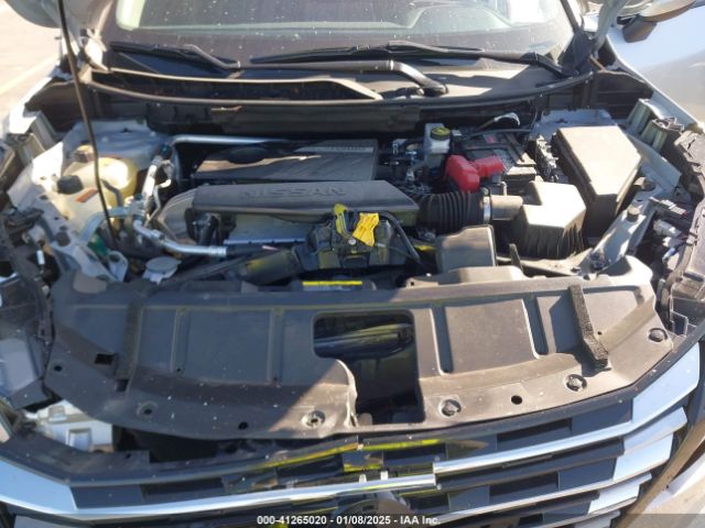 5N1BT3BA7RC686892 Nissan Rogue Sv Fwd