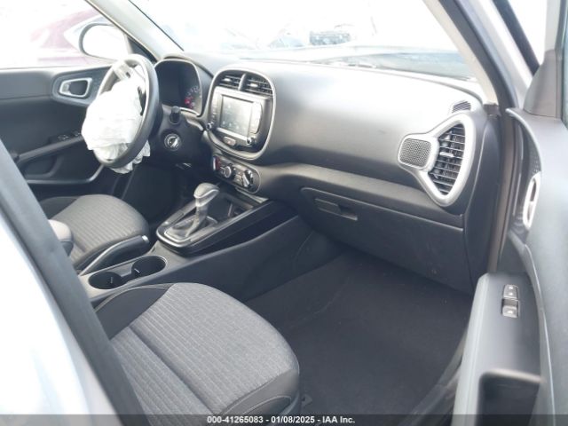 KNDJ23AU4M7796797 KIA SOUL S