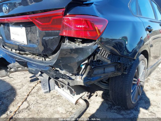 3KPF44AC9ME414549 KIA FORTE GT