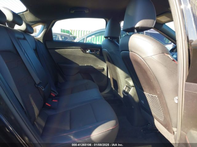 3KPF44AC9ME414549 KIA FORTE GT
