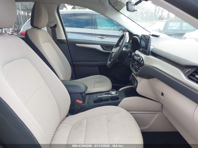 Ford ESCAPE SE 2022 1FMCU0G6XNUA53411 Image 5