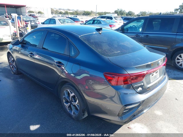 KIA Forte Lxs 2021 3KPF24AD1ME315352 Image 3