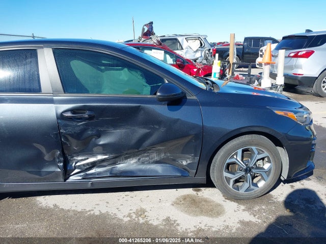 KIA Forte Lxs 2021 3KPF24AD1ME315352 Image 6
