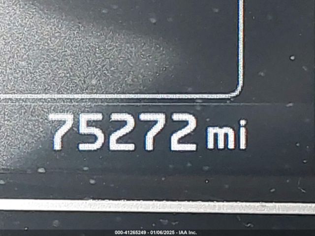 KNDCB3LC5K5301450 KIA NIRO LX