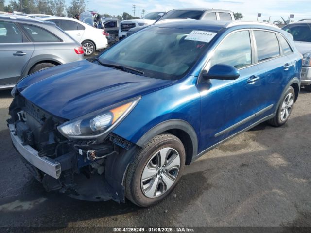 KNDCB3LC5K5301450 KIA NIRO LX