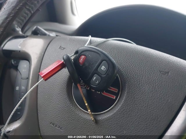 2008 GMC YUKON XL 1GKFC16J18J185998 Photo 10