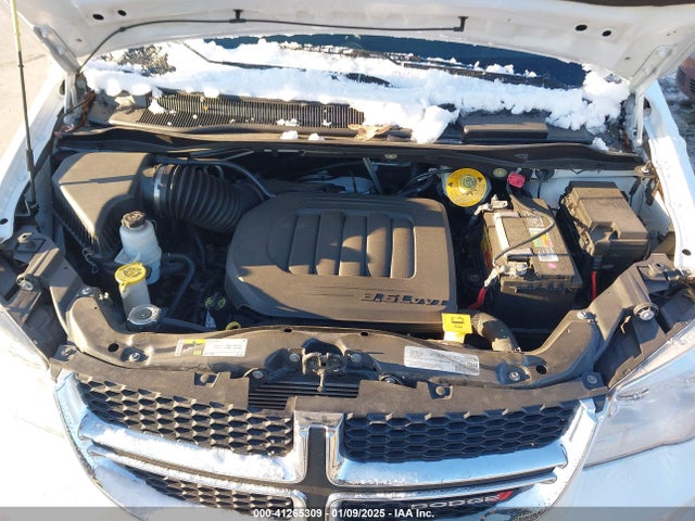 2C4RDGCG6KR601600 Dodge Grand Caravan Sxt