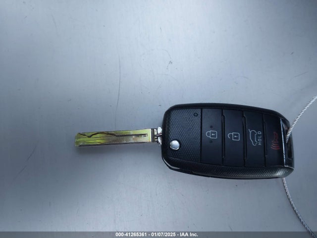 KIA SOUL + 2015 KNDJP3A58F7786691 Image 11