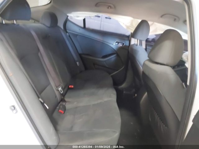 KNAGM4A75F5646956 KIA Optima Lx