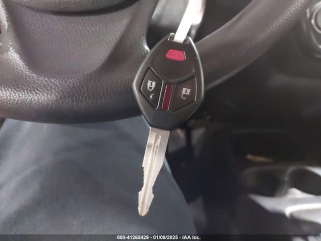 ML32A3HJ8FH033328 Mitsubishi MIRAGE DE