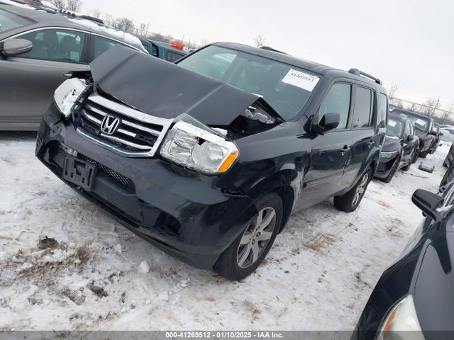 Honda Pilot Touring 2014 5FNYF4H98EB055736 Image 2