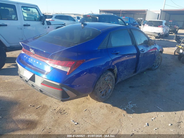 KMHLM4DG4RU753239 Hyundai ELANTRA SEL