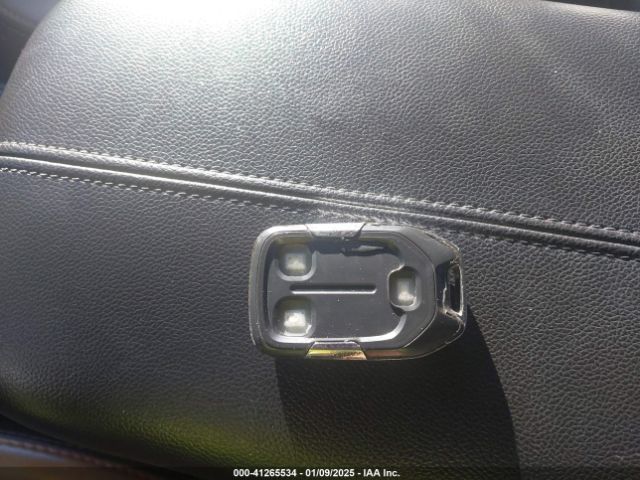 3GKALMEVXJL215952 GMC Terrain Sle