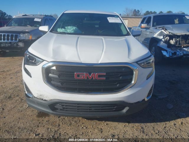 3GKALMEVXJL215952 GMC Terrain Sle