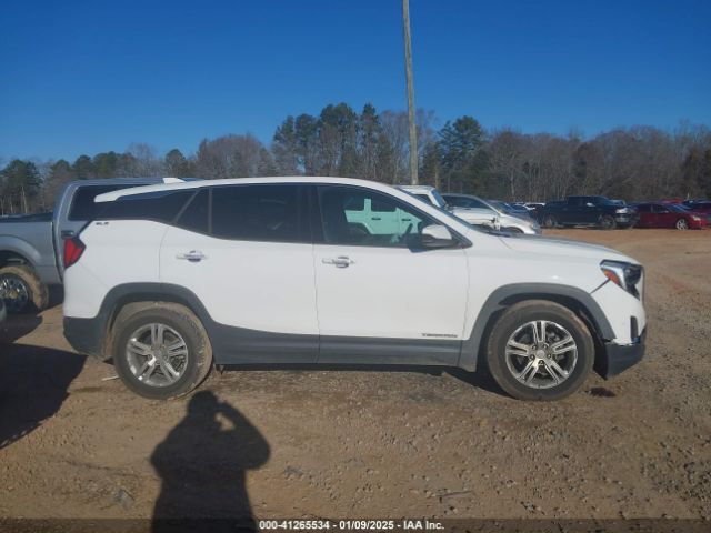 3GKALMEVXJL215952 GMC Terrain Sle