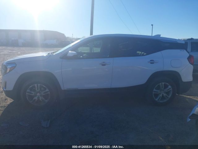 3GKALMEVXJL215952 GMC Terrain Sle