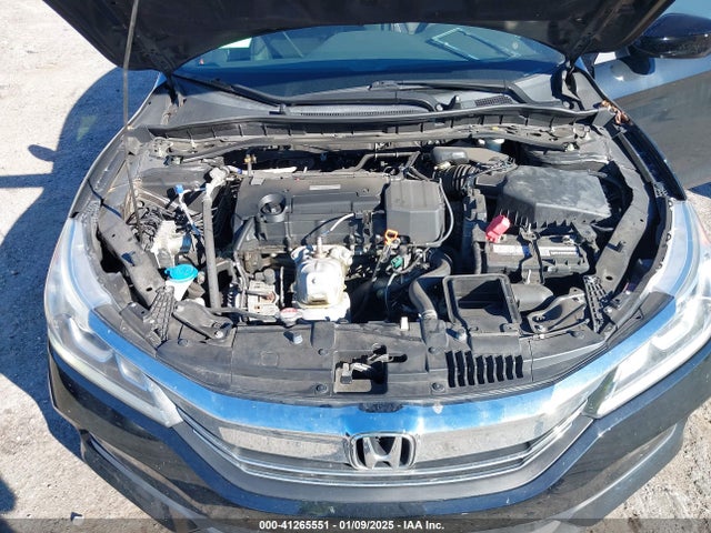 1HGCR2F58HA153539 Honda Accord Sport