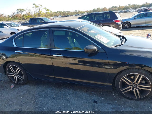 1HGCR2F58HA153539 Honda Accord Sport