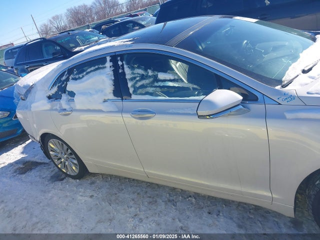 3LN6L2J91FR624002 Lincoln MKZ