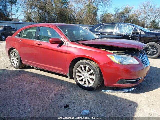 Chrysler 200 Touring 2014 1C3CCBBB7EN153438 Image 1