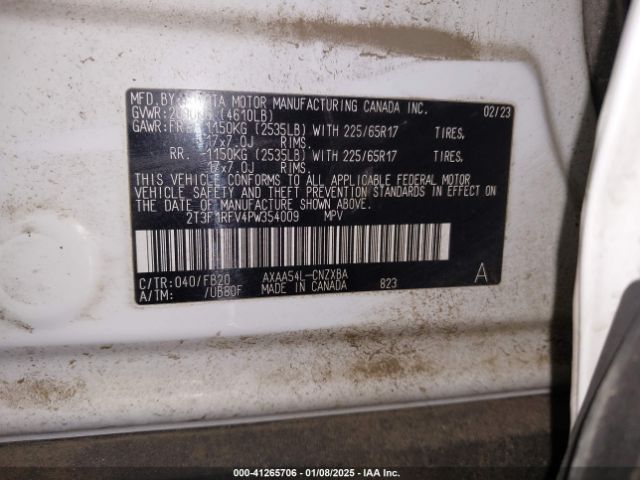 2T3F1RFV4PW354009 Toyota RAV4 LE