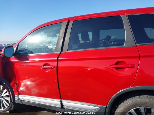 Продаж на аукціоні авто 2019 Mitsubishi Outlander Se, vin: JA4AD3A34KZ042599, номер лоту: 41265728
