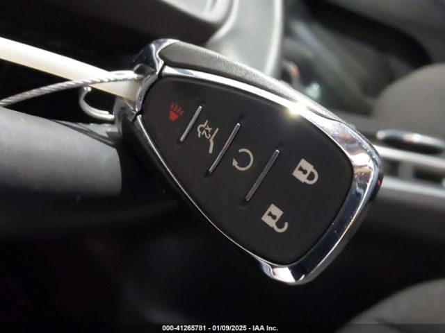 3GNAXUEV1NL267290 Chevrolet Equinox Awd Lt