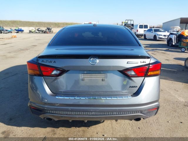 1N4BL4CW2NN396181 Nissan Altima Sr Intelligent Awd