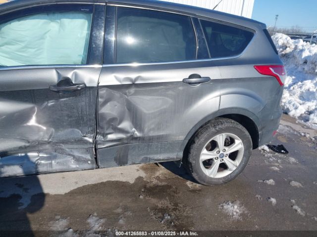 1FMCU0G91EUD08814 Ford ESCAPE SE