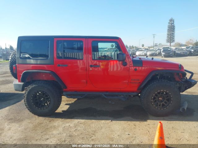 1C4BJWDG9HL671080 Jeep Wrangler Unlimited Sport 4x4
