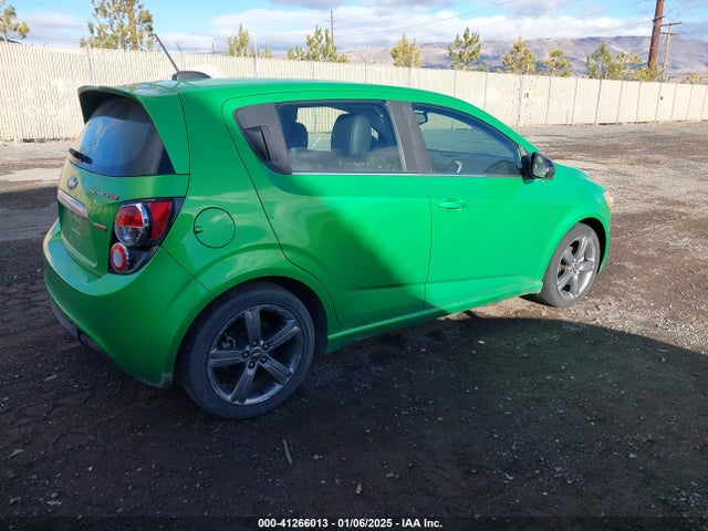 Chevrolet Sonic Rs Auto 2016 1G1JG6SB5G4157049 Image 4