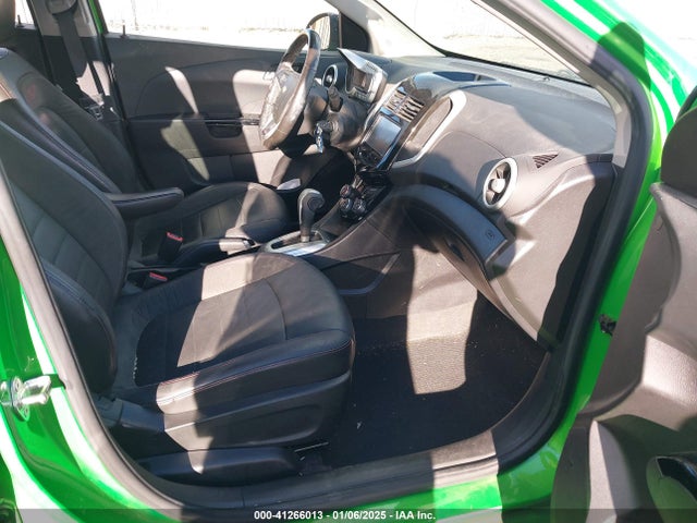 Chevrolet Sonic Rs Auto 2016 1G1JG6SB5G4157049 Image 5