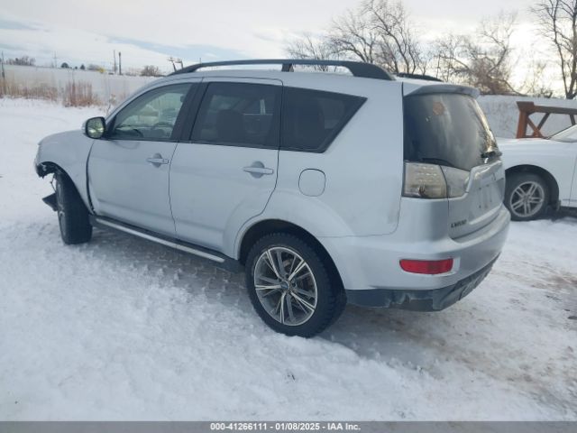 2013 MITSUBISHI OUTLANDER JA4JT3AW6DU020908 Photo 2