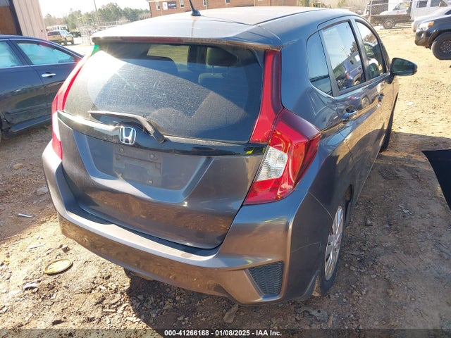 Honda FIT LX 2015 3HGGK5G55FM718495 Image 4
