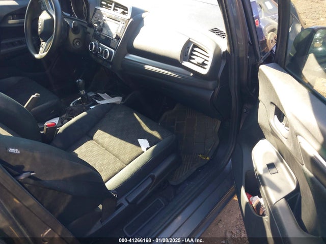 Honda FIT LX 2015 3HGGK5G55FM718495 Image 5