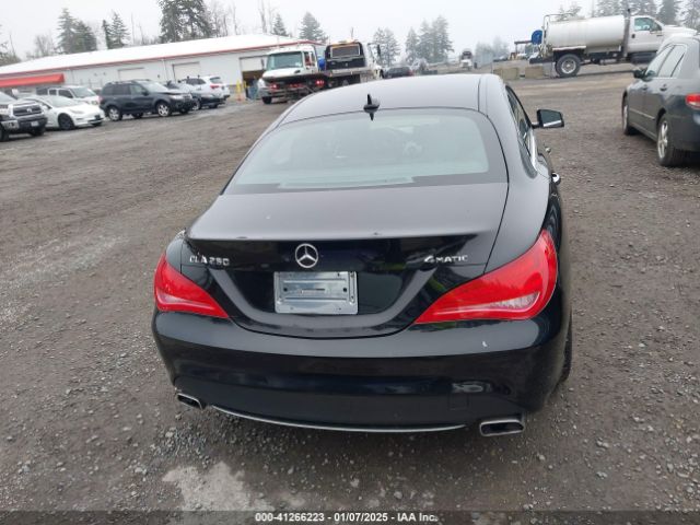 WDDSJ4GBXGN388457 Mercedes-Benz CLA 250 4MATIC