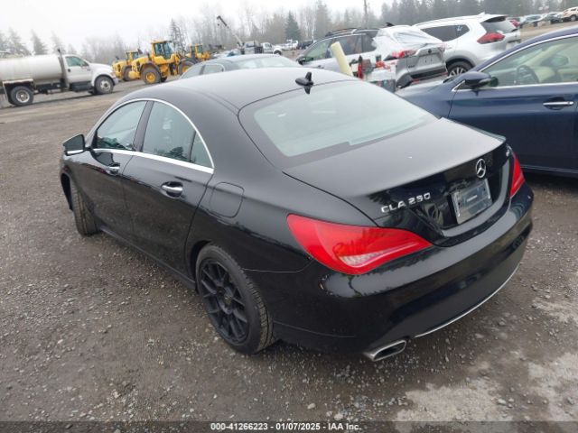 WDDSJ4GBXGN388457 Mercedes-Benz CLA 250 4MATIC