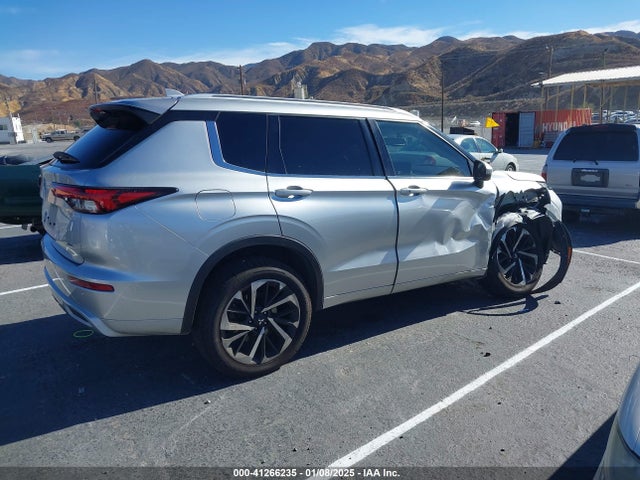 JA4J3VA8XNZ037518 Mitsubishi Outlander Sel 2.5 2wd