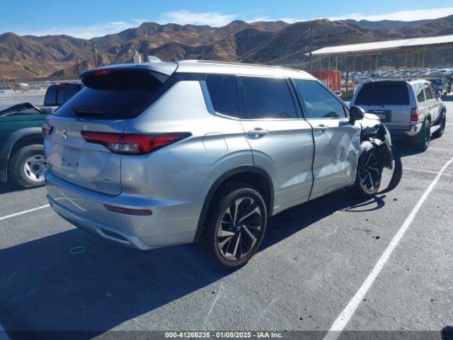 2022 MITSUBISHI OUTLANDER JA4J3VA8XNZ037518 Photo 3