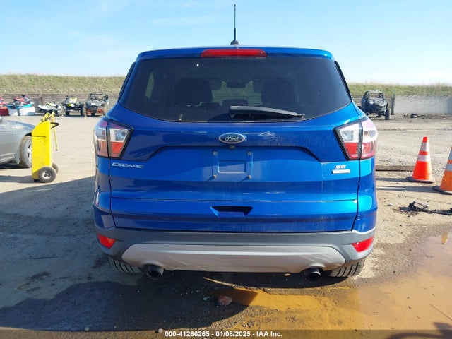 Ford ESCAPE SE 2017 1FMCU0GDXHUF08891 Image 16